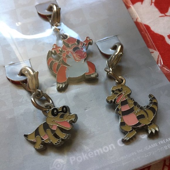 NWT Pokemon Center Japan Metal Charm Set Krokorok - Picture 4 of 6